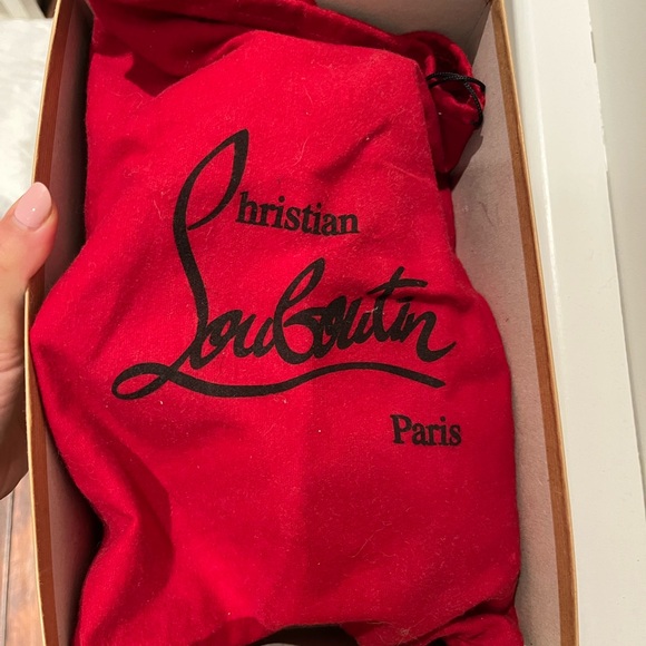 Christian Louboutin Caroletta 100 Satin Size 40.5 (Off White) - Picture 7 of 10